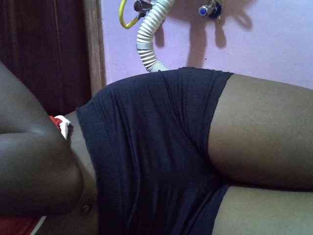 Sexyafricanah001 webcam