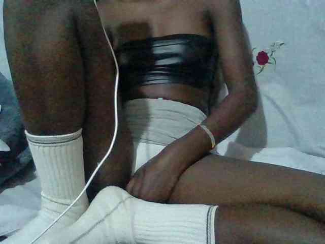 Sexyafricanah001 webcam