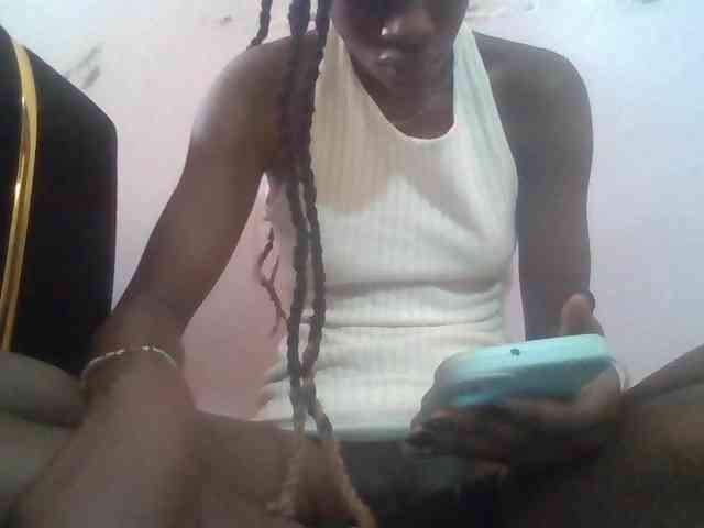 Sexyafricanah001 webcam