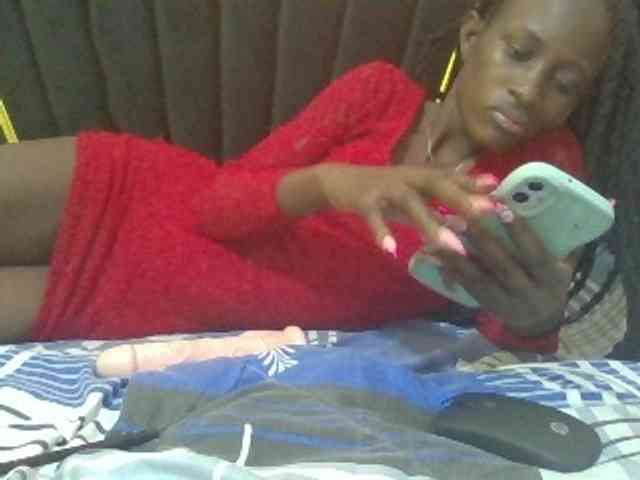 Sexyafricanah001 webcam