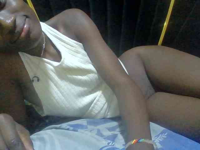 Sexyafricanah001 webcam
