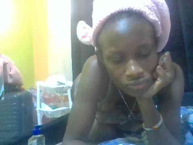 Sexyafricanah001 webcam