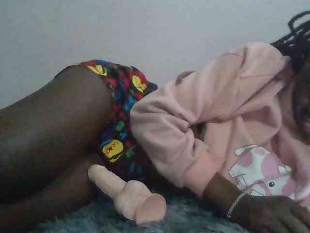 Sexyafricanah001 webcam