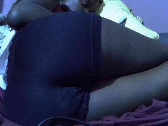 Sexyafricanah001 webcam