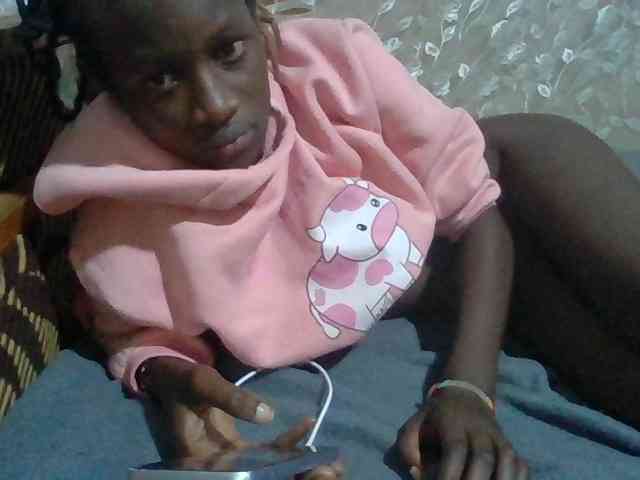 Sexyafricanah001 webcam