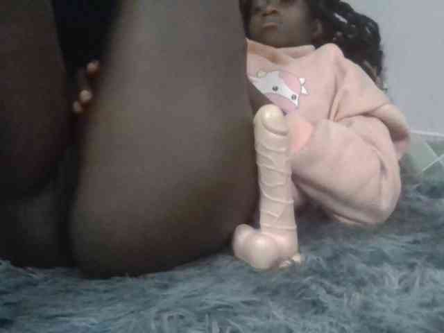 Sexyafricanah001 webcam