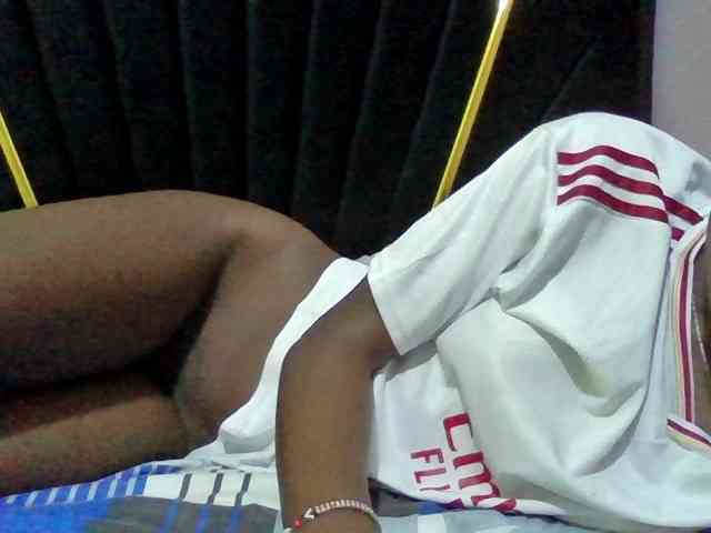 Sexyafricanah001 webcam