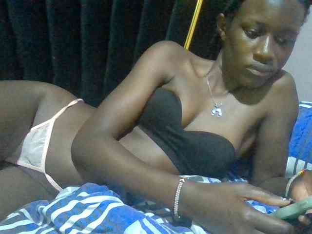 Sexyafricanah001 webcam