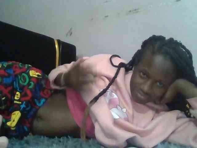 Sexyafricanah001 webcam