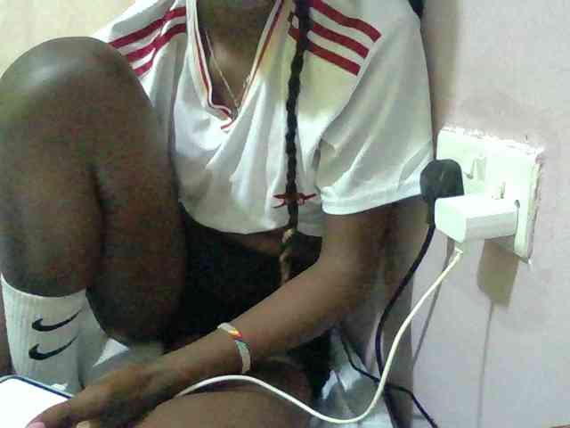 Sexyafricanah001 webcam