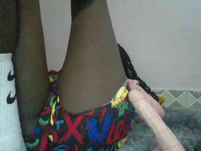Sexyafricanah001 webcam