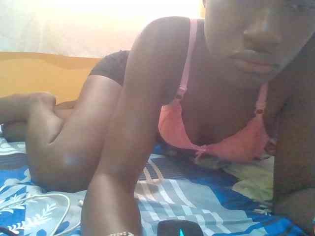Sexyafricanah001 webcam