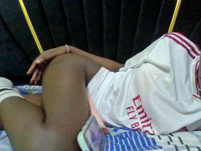 Sexyafricanah001 webcam