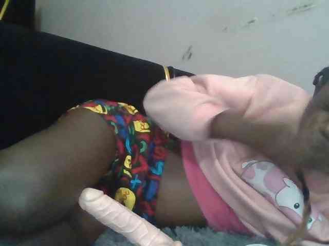 Sexyafricanah001 webcam