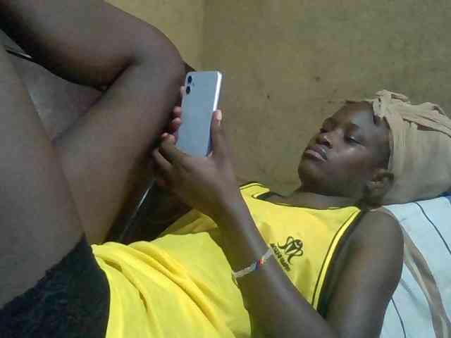 Sexyafricanah001 webcam