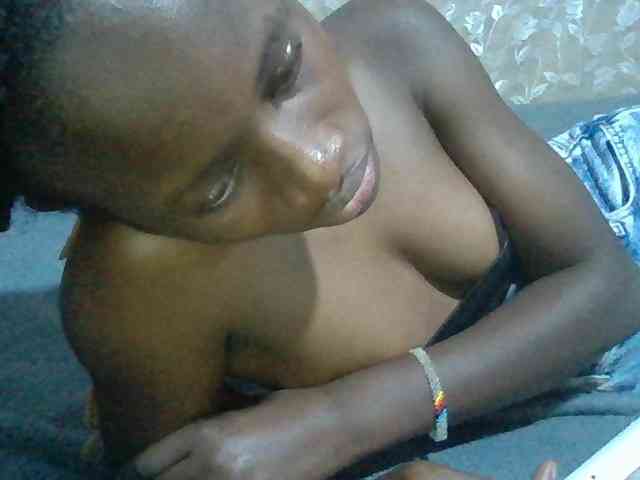 Sexyafricanah001 webcam