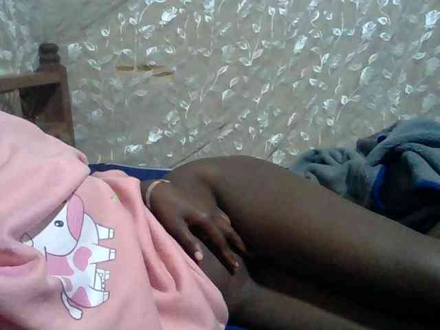 Sexyafricanah001 webcam
