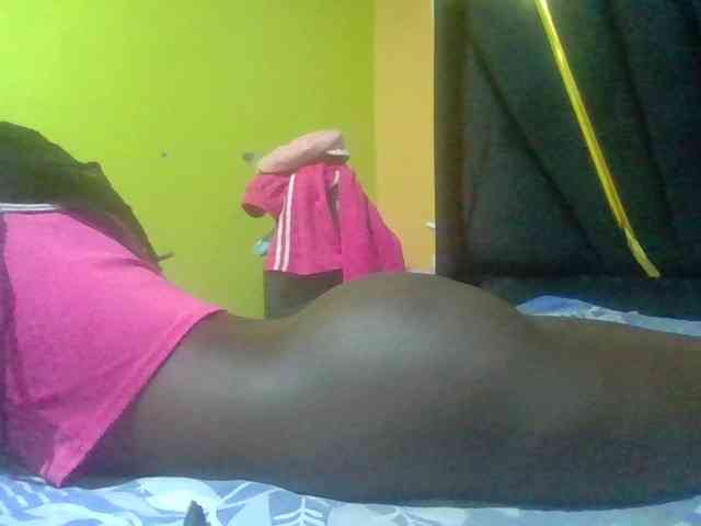 Sexyafricanah001 webcam
