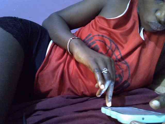 Sexyafricanah001 webcam