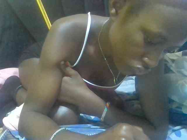 Sexyafricanah001 webcam