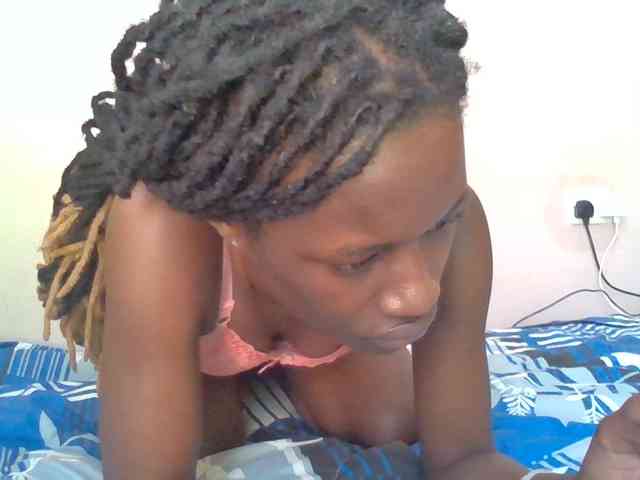 Sexyafricanah001 webcam