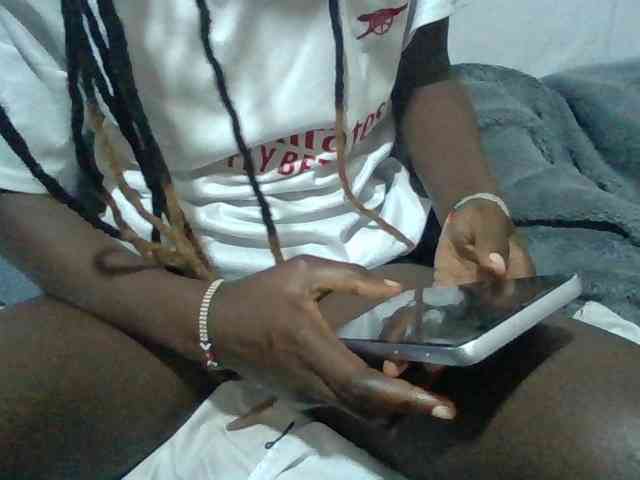 Sexyafricanah001 webcam