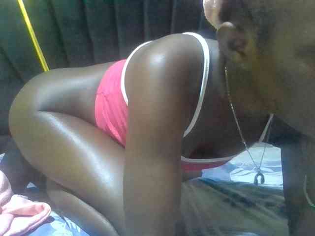 Sexyafricanah001 webcam