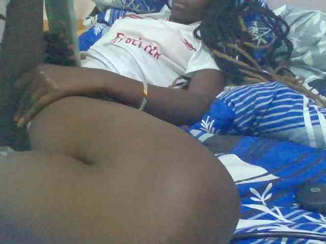 Sexyafricanah001 webcam