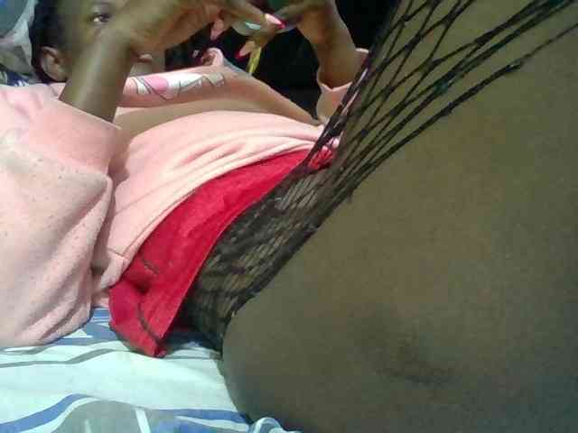 Sexyafricanah001 webcam