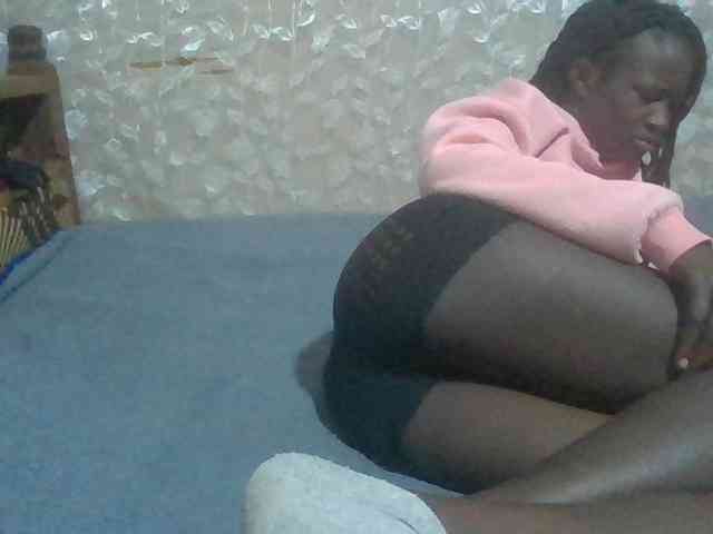 Sexyafricanah001 webcam