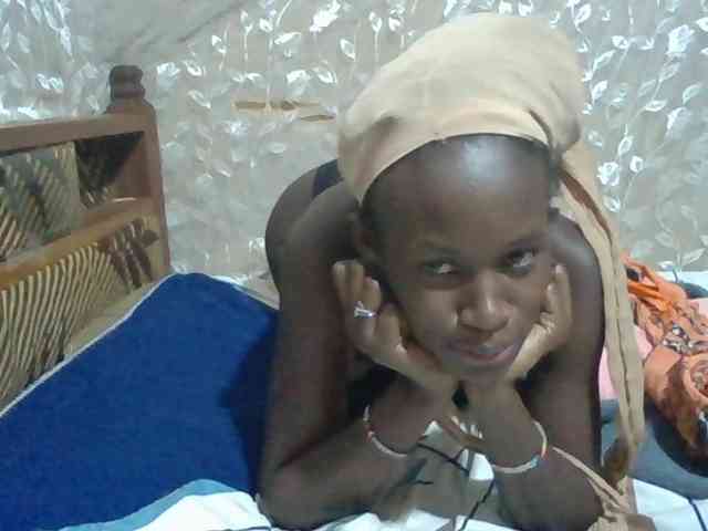 Sexyafricanah001 webcam