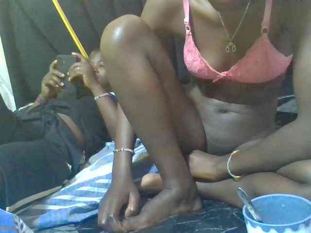 Sexyafricanah001 webcam