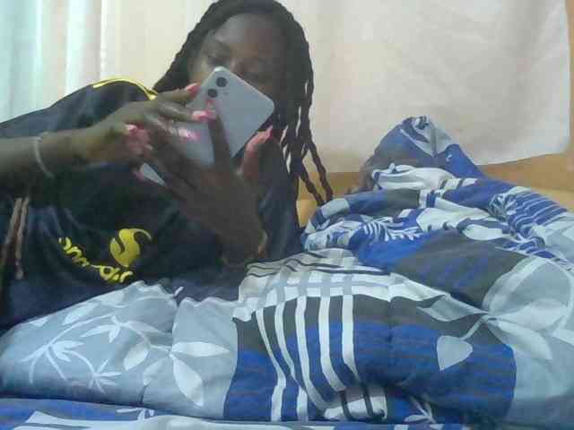 Sexyafricanah001 webcam
