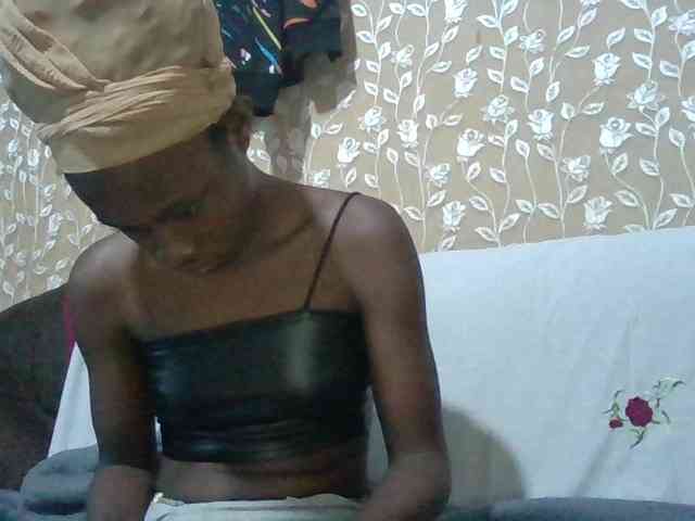 Sexyafricanah001 webcam
