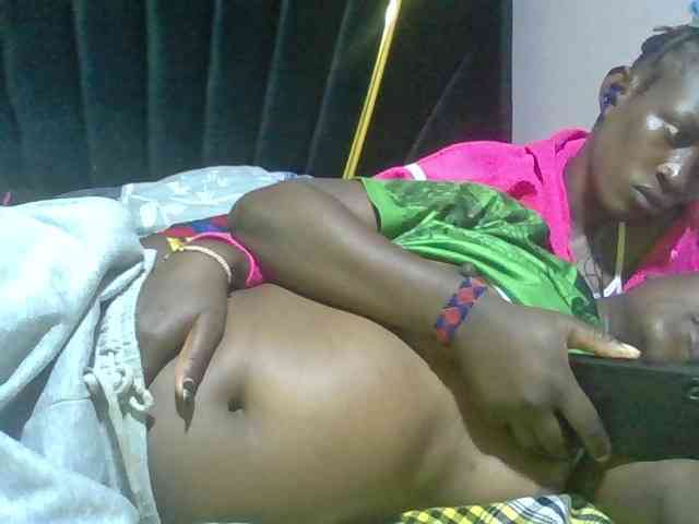 Sexyafricanah001 webcam