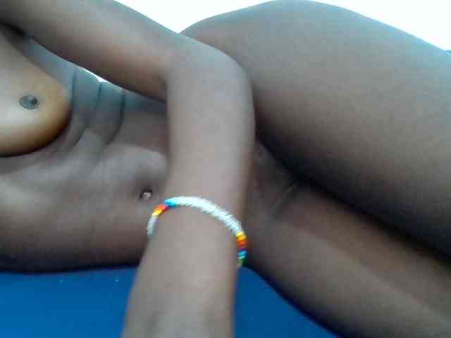 Sexyafricanah001 webcam