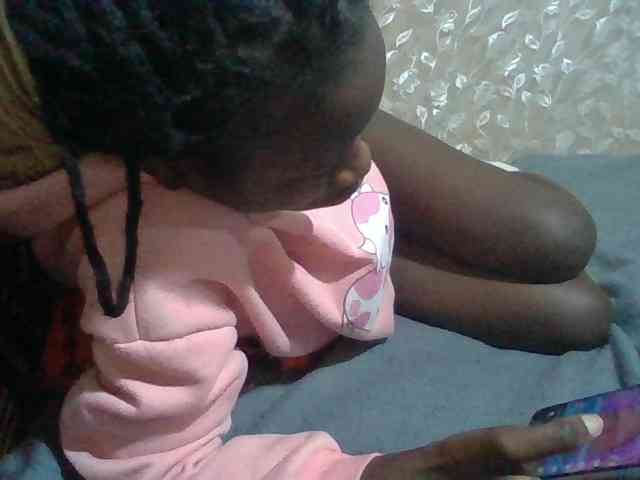 Sexyafricanah001 webcam