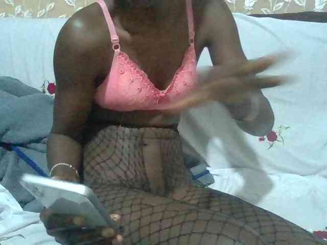 Sexyafricanah001 webcam