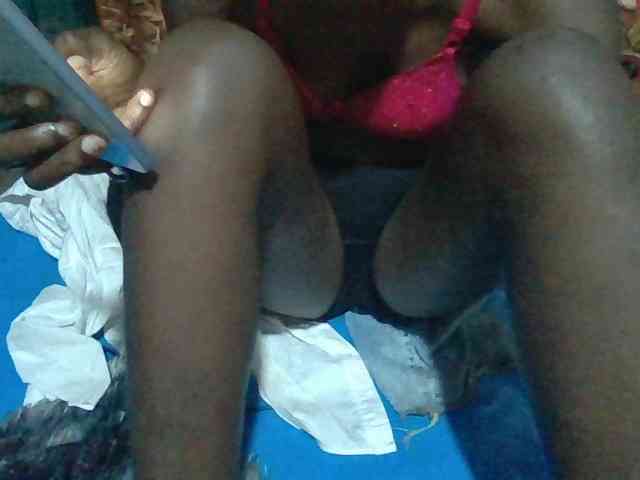 Sexyafricanah001 webcam