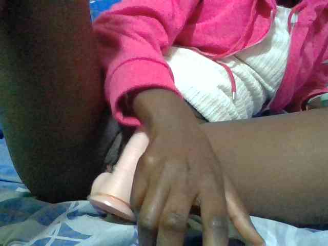 Sexyafricanah001 webcam