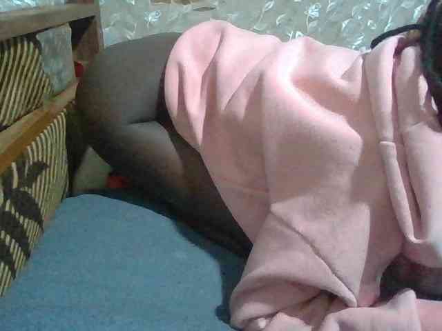Sexyafricanah001 webcam