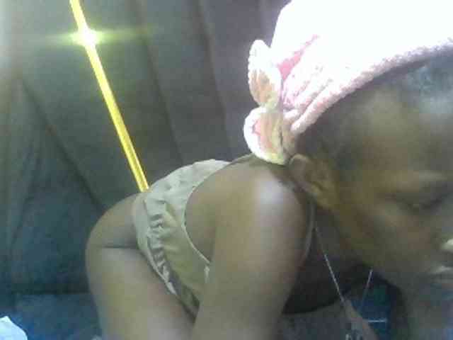 Sexyafricanah001 webcam
