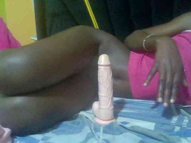 Sexyafricanah001 webcam
