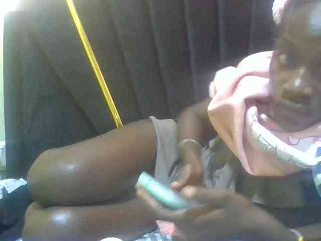 Sexyafricanah001 webcam