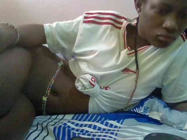 Sexyafricanah001 webcam