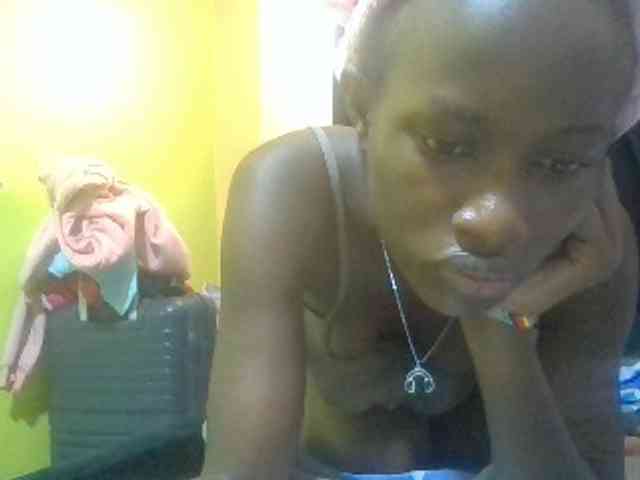 Sexyafricanah001 webcam