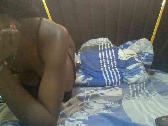 Sexyafricanah001 webcam