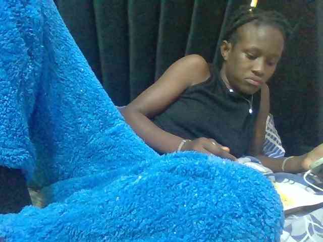 Sexyafricanah001 webcam