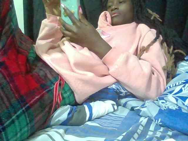 Sexyafricanah001 webcam