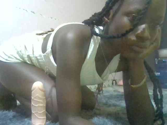 Sexyafricanah001 webcam